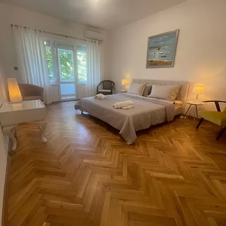 Park Apartman *